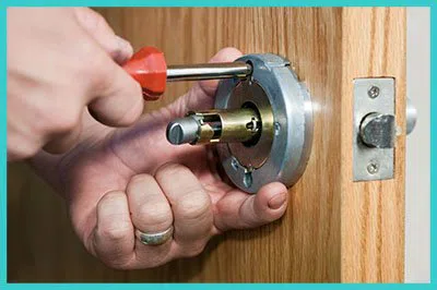 Advanced Locksmith Service Essex, MA 978-254-0495 - 10-residential-lockouts