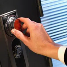 Advanced Locksmith Service Essex, MA 978-254-0495 - sb-com-01